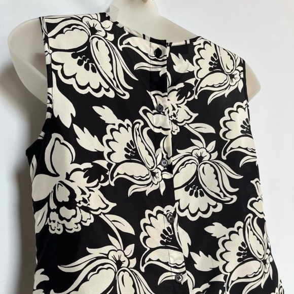 TALBOTS Silk Sleeveless Top Blouse - Picture 4 of 16